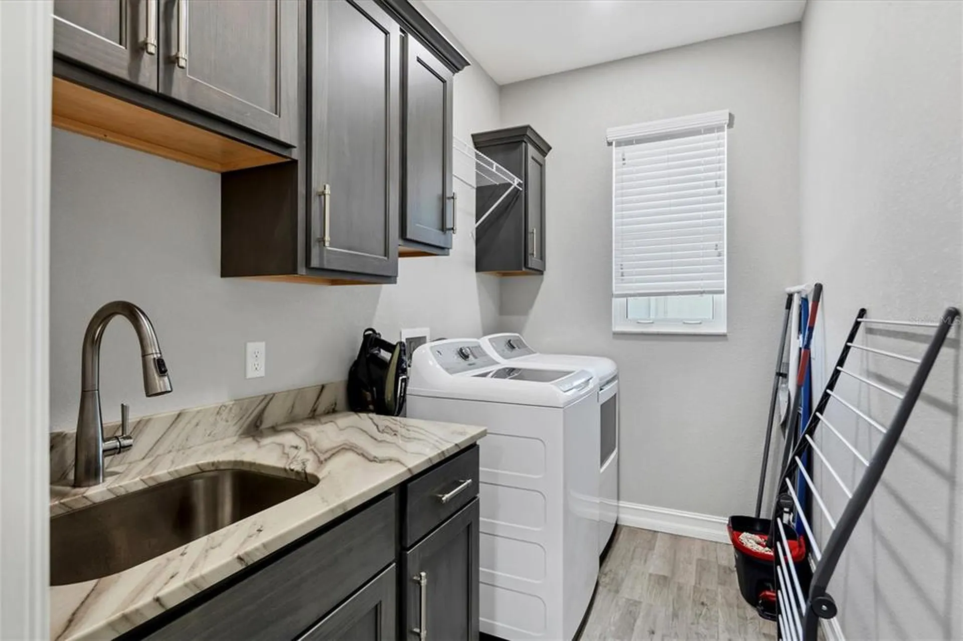 7403 Snow Drive Englewood FL 34224