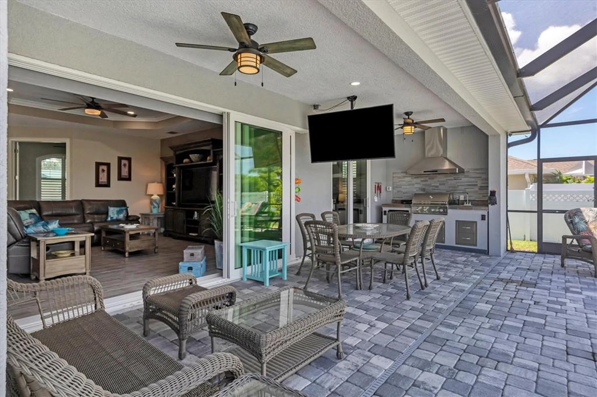 7403 Snow Drive Englewood FL 34224