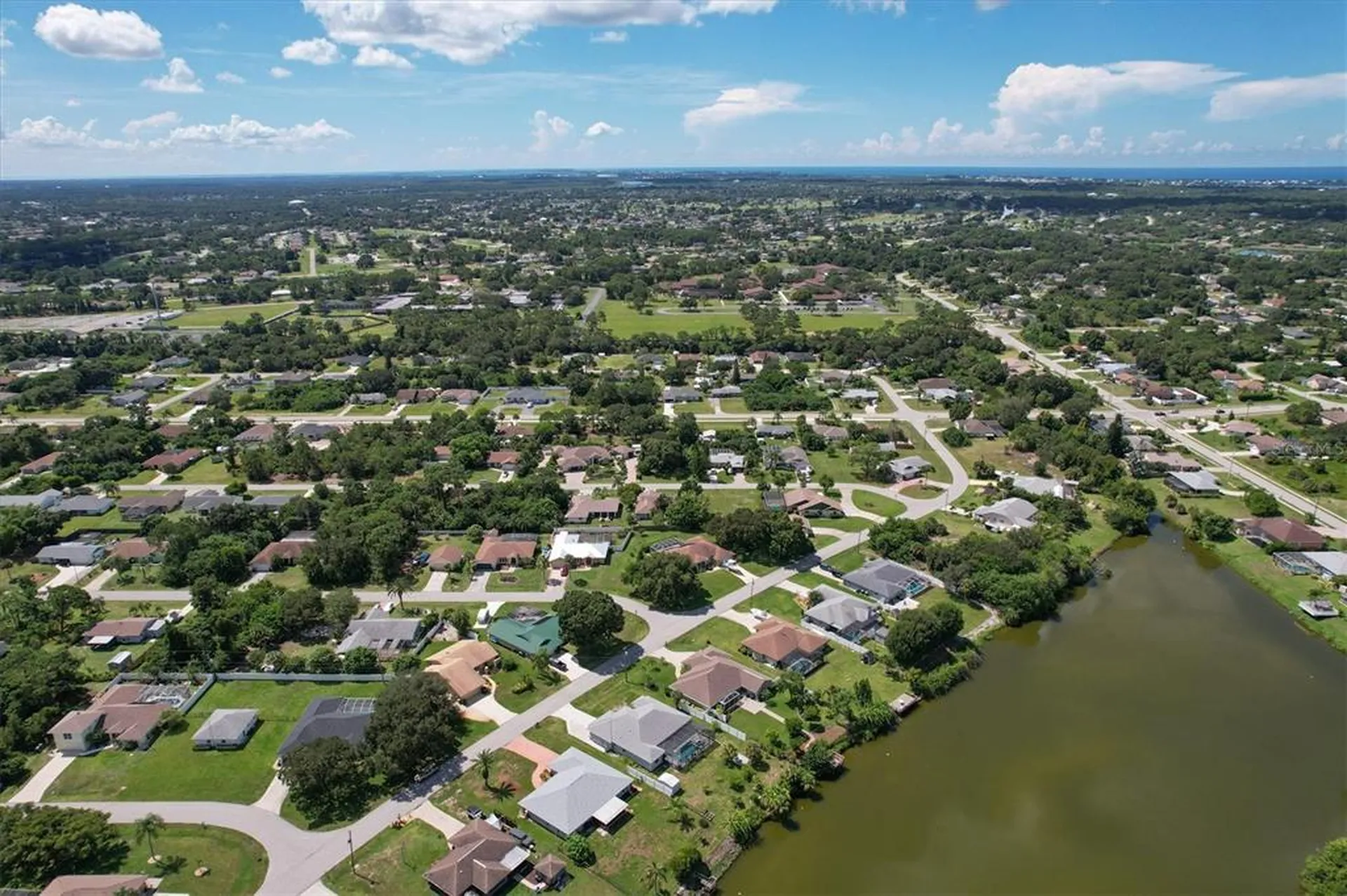 7403 Snow Drive Englewood FL 34224