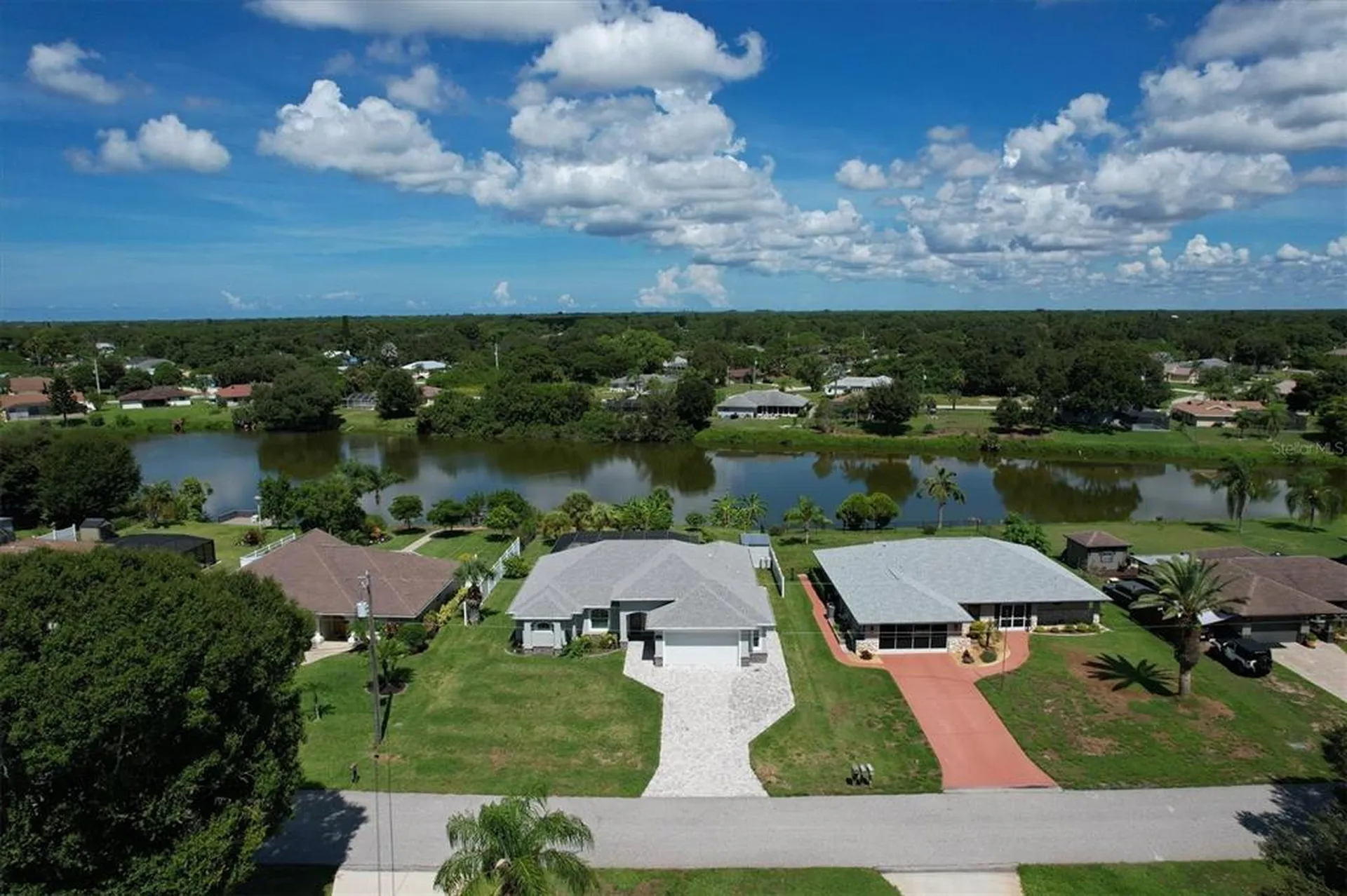 7403 Snow Drive Englewood FL 34224