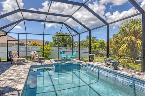 7403 Snow Drive Englewood FL 34224