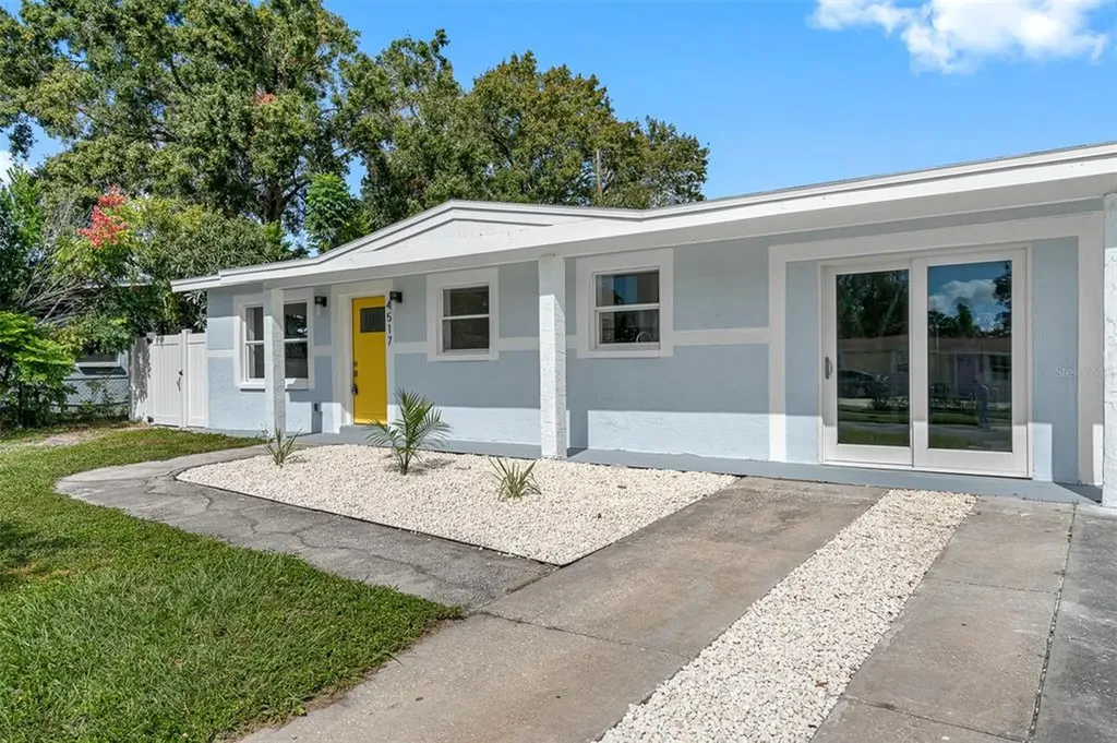 4517 W Knollwood Street Tampa FL 33614