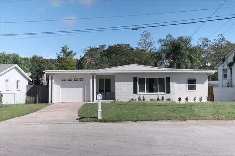 4339 Rossmore Drive Orlando FL 32810