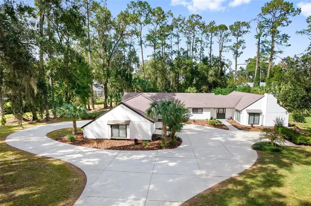 2077 SW 37th St Road Ocala FL 34471