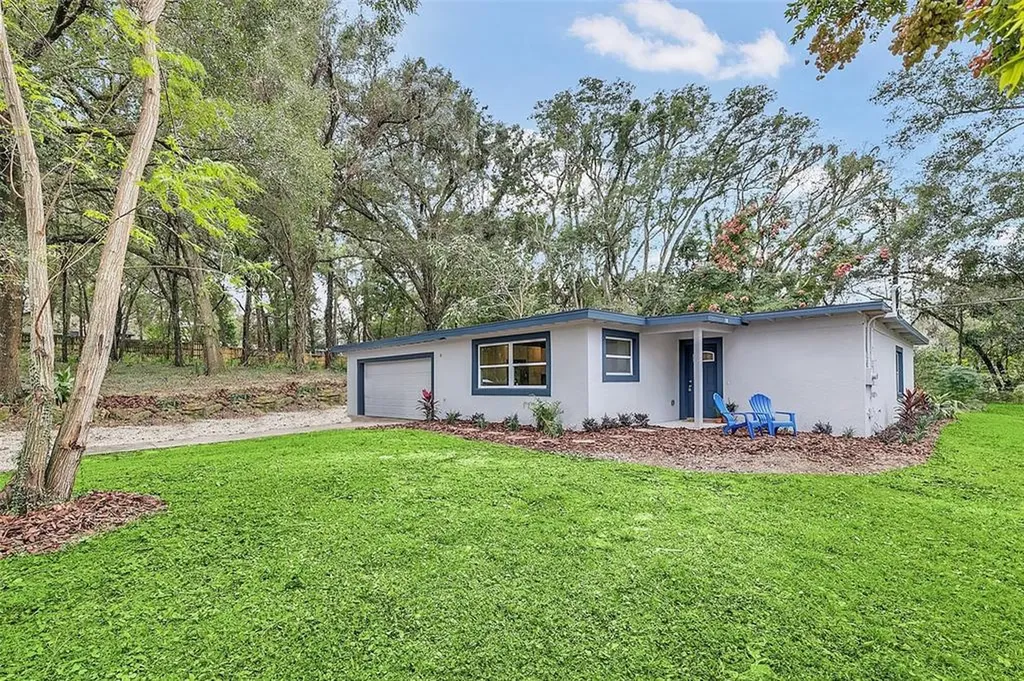 936 N Wekiwa Springs Road Apopka FL 32712