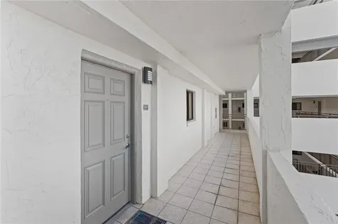 1100 Benjamin Franklin Drive Sarasota FL 34236
