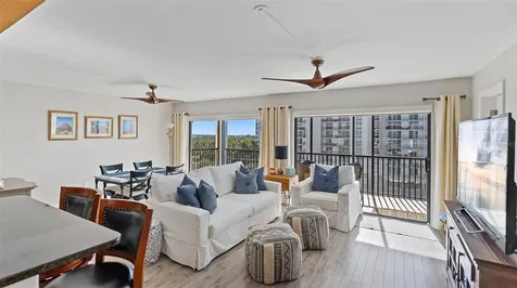 1100 Benjamin Franklin Drive Sarasota FL 34236