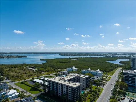 1100 Benjamin Franklin Drive Sarasota FL 34236