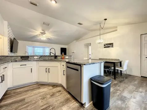 7850 N Vivian Way Citrus Springs FL 34434