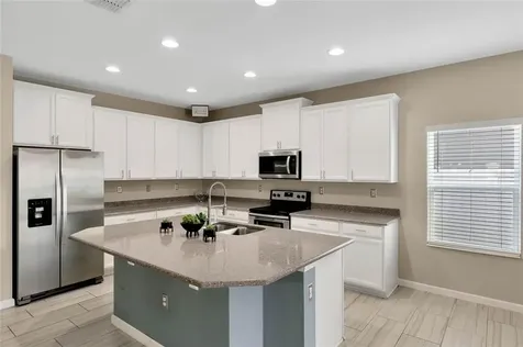 428 Meadow Pointe Drive Haines City FL 33844