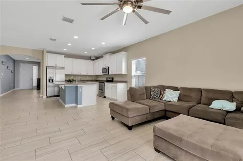 428 Meadow Pointe Drive Haines City FL 33844