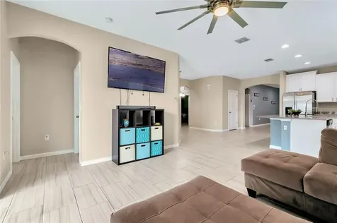 428 Meadow Pointe Drive Haines City FL 33844