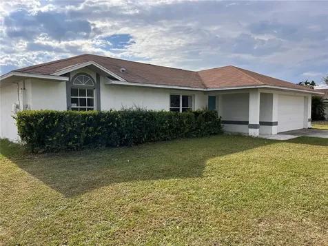 723 Via Del Sol Drive Davenport FL 33896