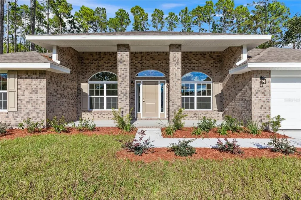 17 Zaun Trail Palm Coast FL 32164