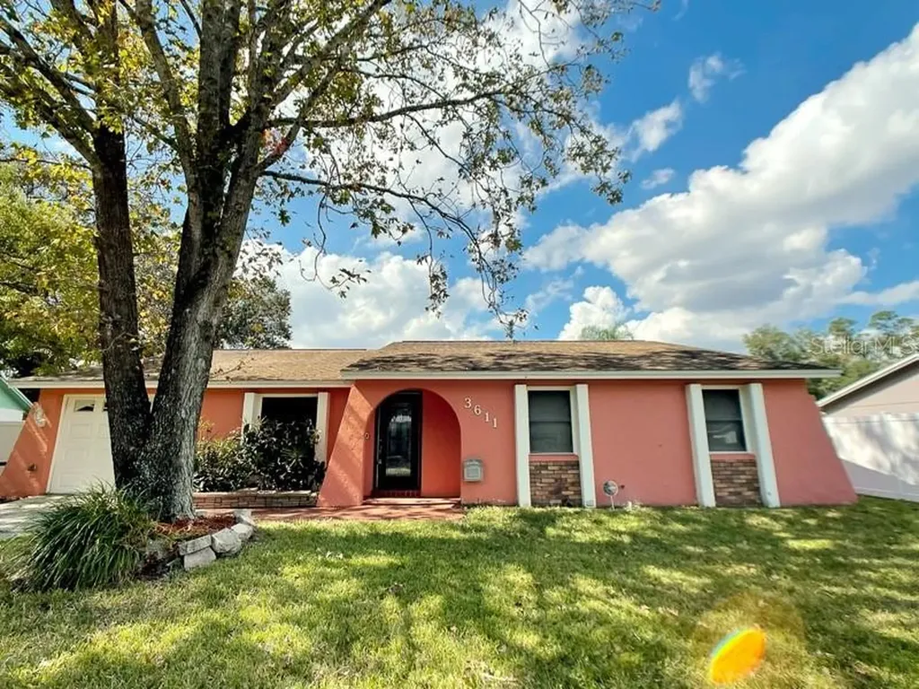 3611 Sugarcreek Drive Tampa FL 33619
