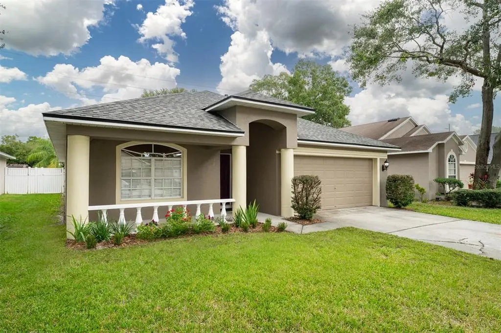 1406 Bloomingdale Trails Boulevard Brandon FL 33511