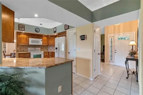 26714 Racquet Circle Leesburg FL 34748
