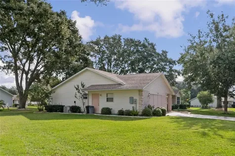 26714 Racquet Circle Leesburg FL 34748