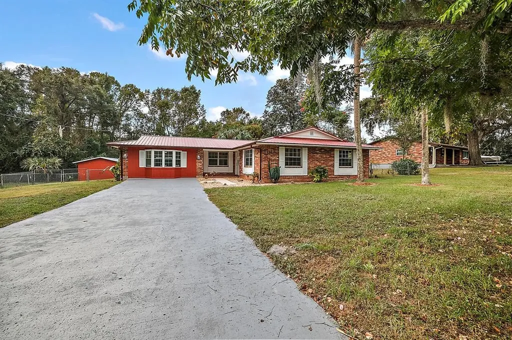 3818 Palm Drive Leesburg FL 34748