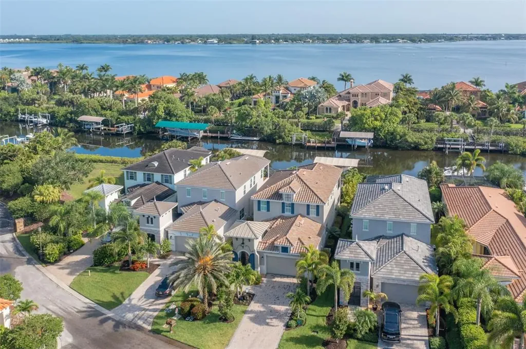 4005 5th Avenue NE Bradenton FL 34208