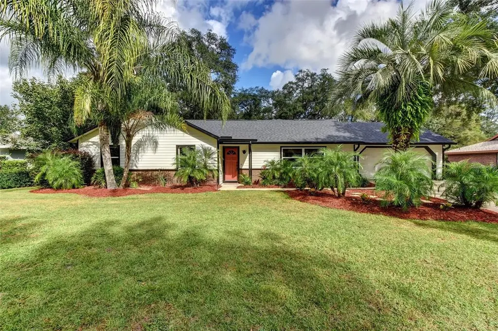 1147 Heidi Court Deland FL 32720