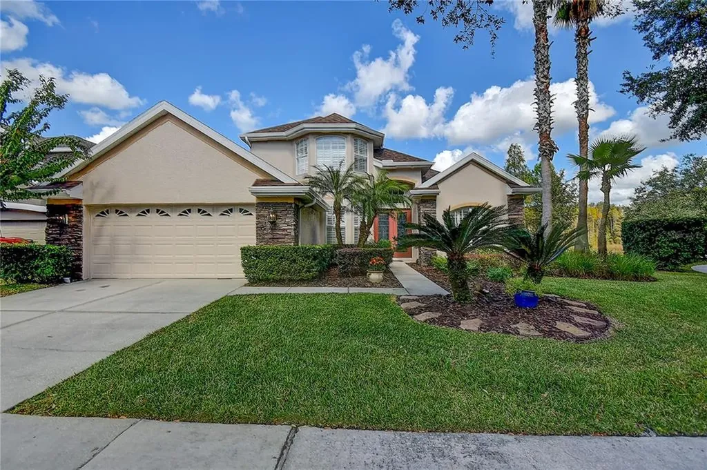 10101 Deercliff Drive Tampa FL 33647