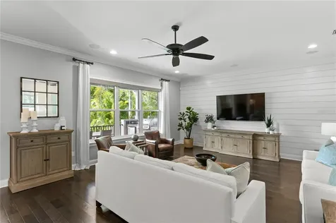 4604 W Longfellow Avenue Tampa FL 33629
