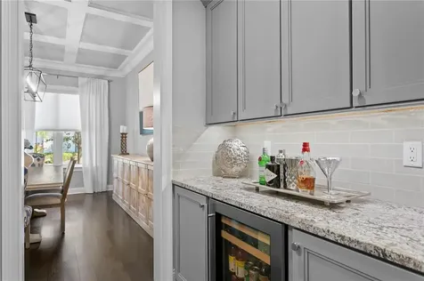 4604 W Longfellow Avenue Tampa FL 33629