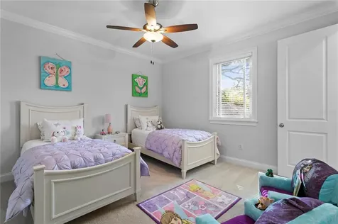 4604 W Longfellow Avenue Tampa FL 33629
