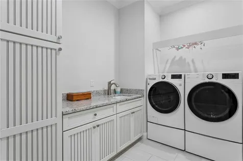 4604 W Longfellow Avenue Tampa FL 33629