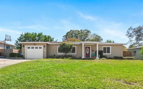 5236 24th Terrace N St Petersburg FL 33710