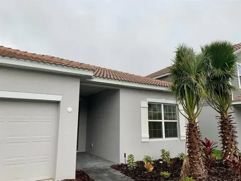 1146 Oak Bluff Drive Davenport FL 33837