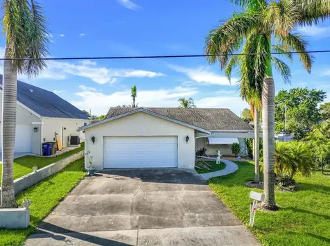 12519 River Road Fort Myers FL 33905