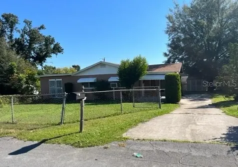1717 Bush Avenue Lakeland FL 33805