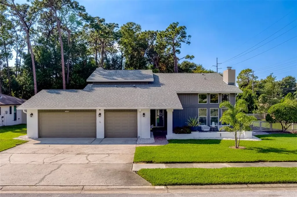 2494 Indian Trail E Palm Harbor FL 34683