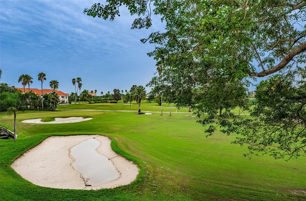 6077 Bahia Del Mar Boulevard St Petersburg FL 33715