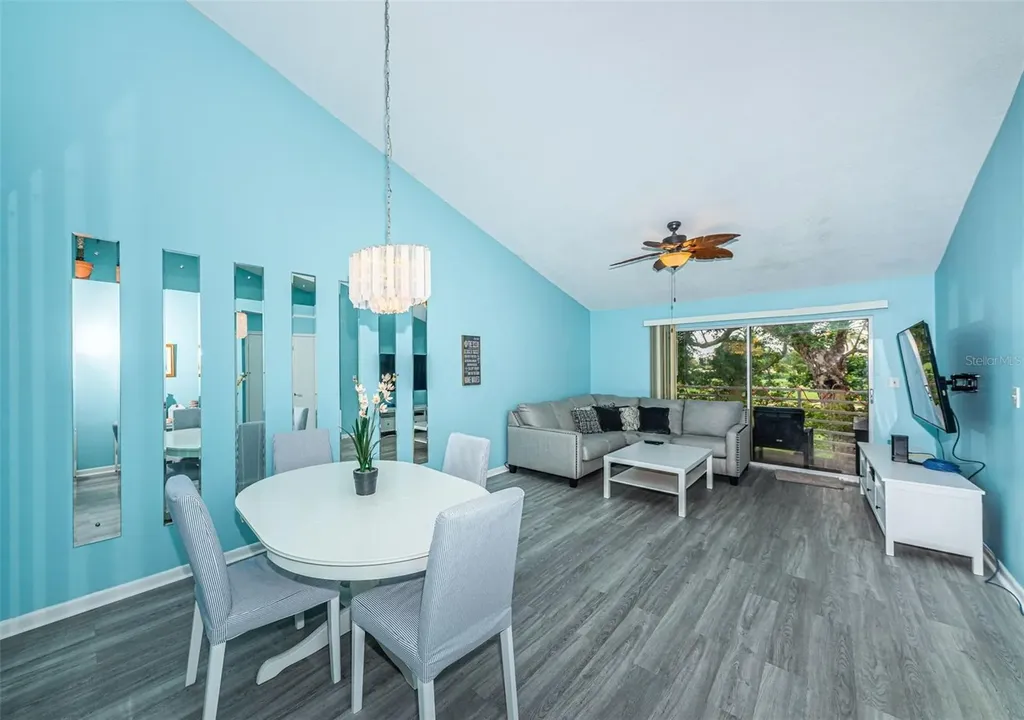 6077 Bahia Del Mar Boulevard St Petersburg FL 33715