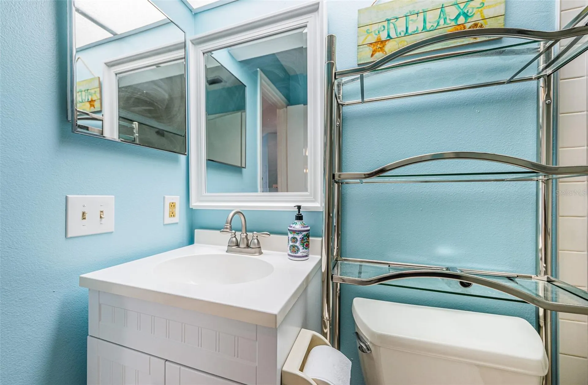 6077 Bahia Del Mar Boulevard St Petersburg FL 33715