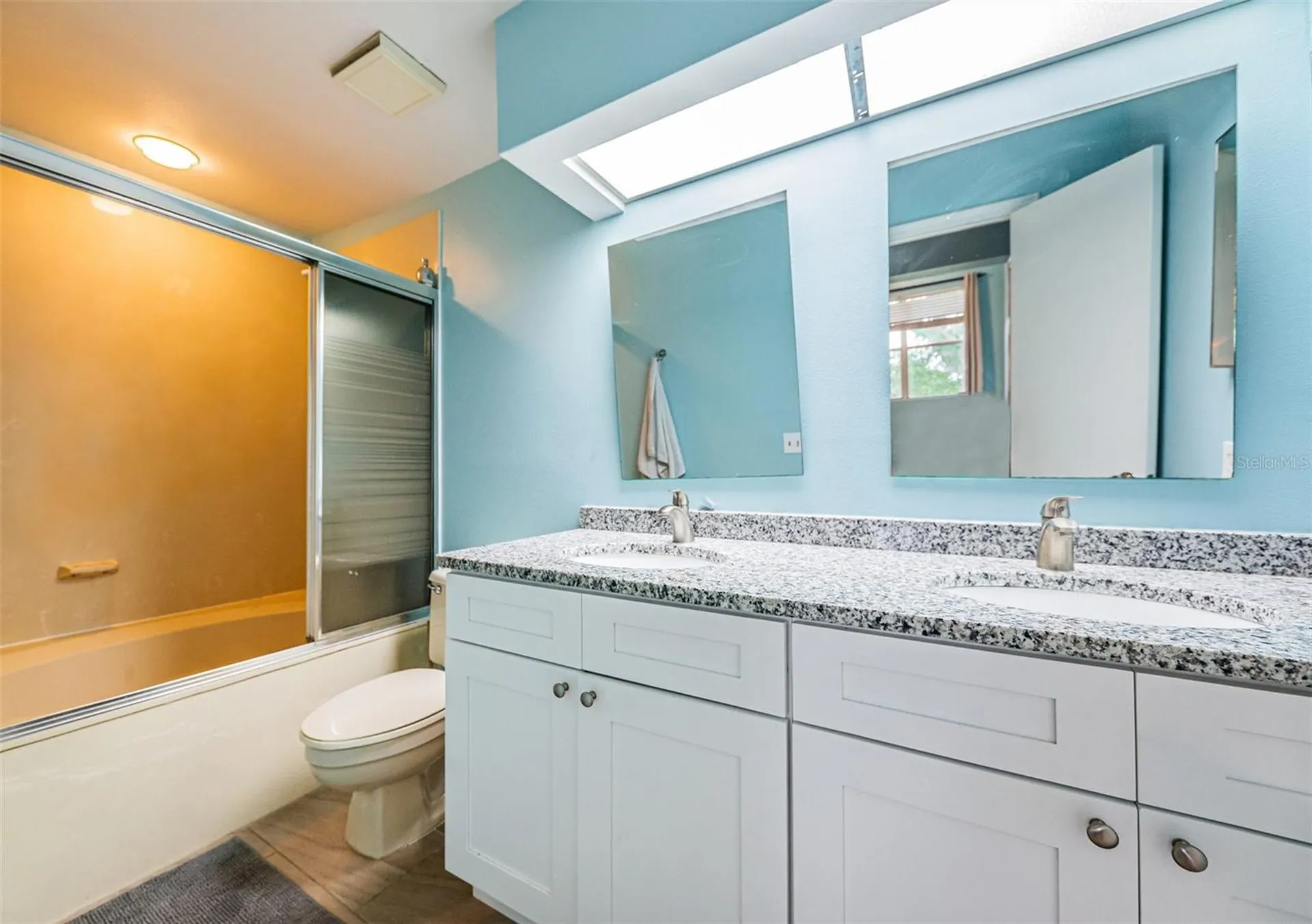 6077 Bahia Del Mar Boulevard St Petersburg FL 33715