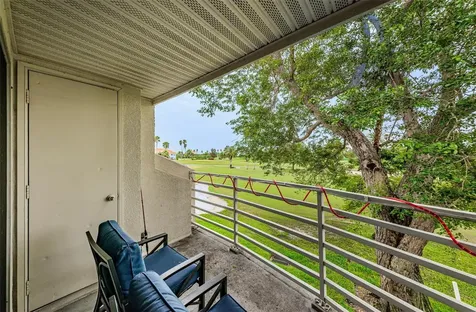 6077 Bahia Del Mar Boulevard St Petersburg FL 33715
