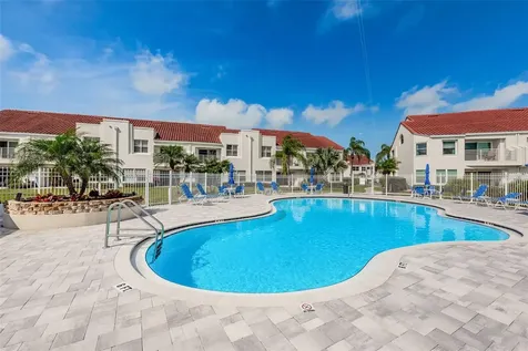 6077 Bahia Del Mar Boulevard St Petersburg FL 33715