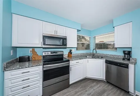 6077 Bahia Del Mar Boulevard St Petersburg FL 33715