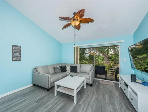 6077 Bahia Del Mar Boulevard St Petersburg FL 33715