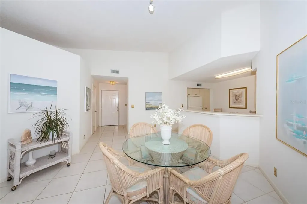 6151 Bahia Del Mar Boulevard St Petersburg FL 33715