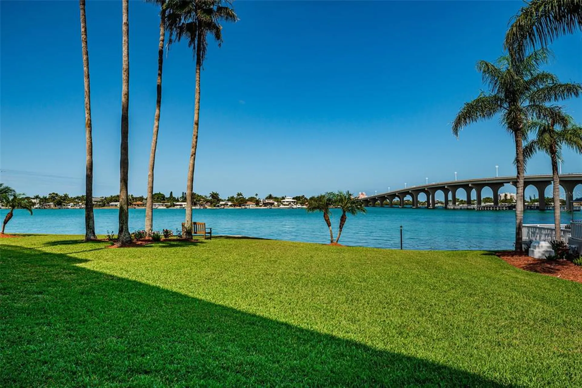 5901 Bahia Del Mar Circle St Petersburg FL 33715