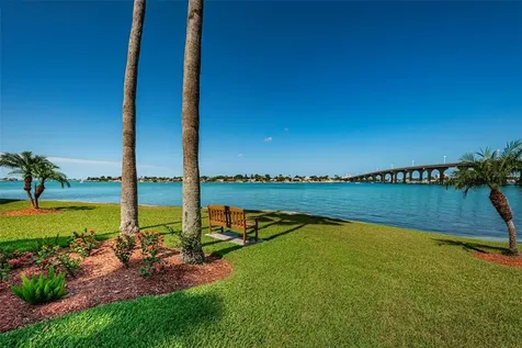 5901 Bahia Del Mar Circle St Petersburg FL 33715