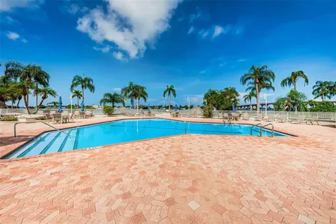 5901 Bahia Del Mar Circle St Petersburg FL 33715