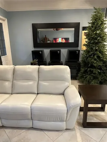 10745 Village Lake Road Windermere FL 34786