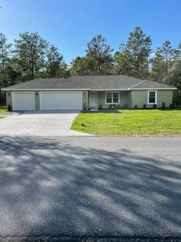 6740 N Hazelwood Drive Citrus Springs FL 34433