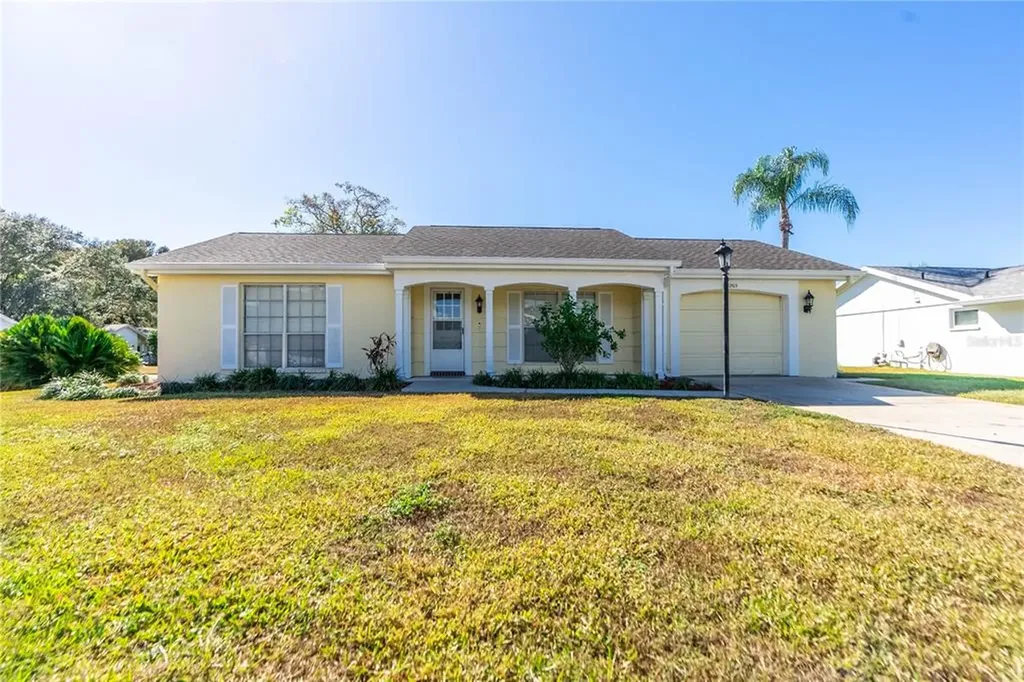 12103 Buttonwood Row Hudson FL 34667